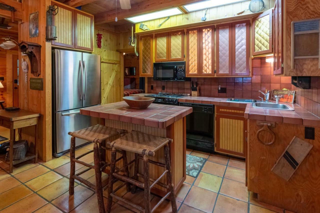 Creekside Bunkhouse Villa Whittier Esterno foto